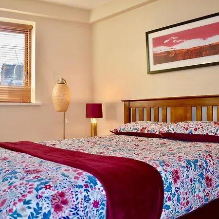Apartment Newly Refurbished 2 Bedroom In Temple Bar *